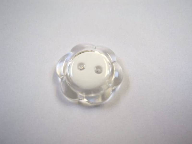 A242 Flower Shaped Clear Edge-Plain Centre Plastic Italian Buttons 18mm