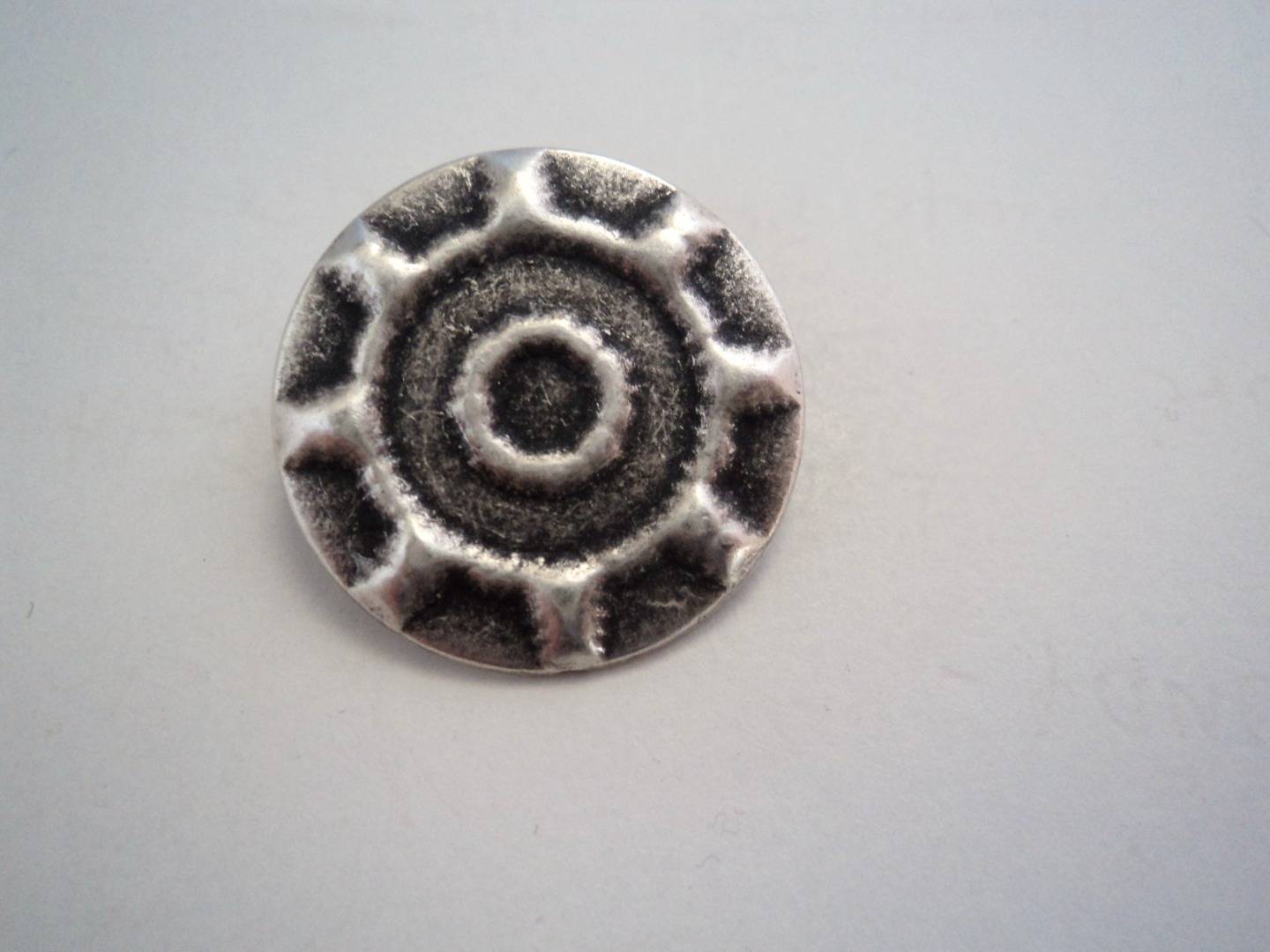 CC574 - Zamak - 23mm -Ant.Silver