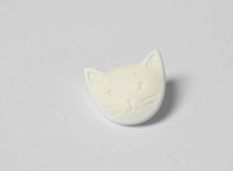 LB7456 Cat Shanked Italian Baby Novelty Buttons