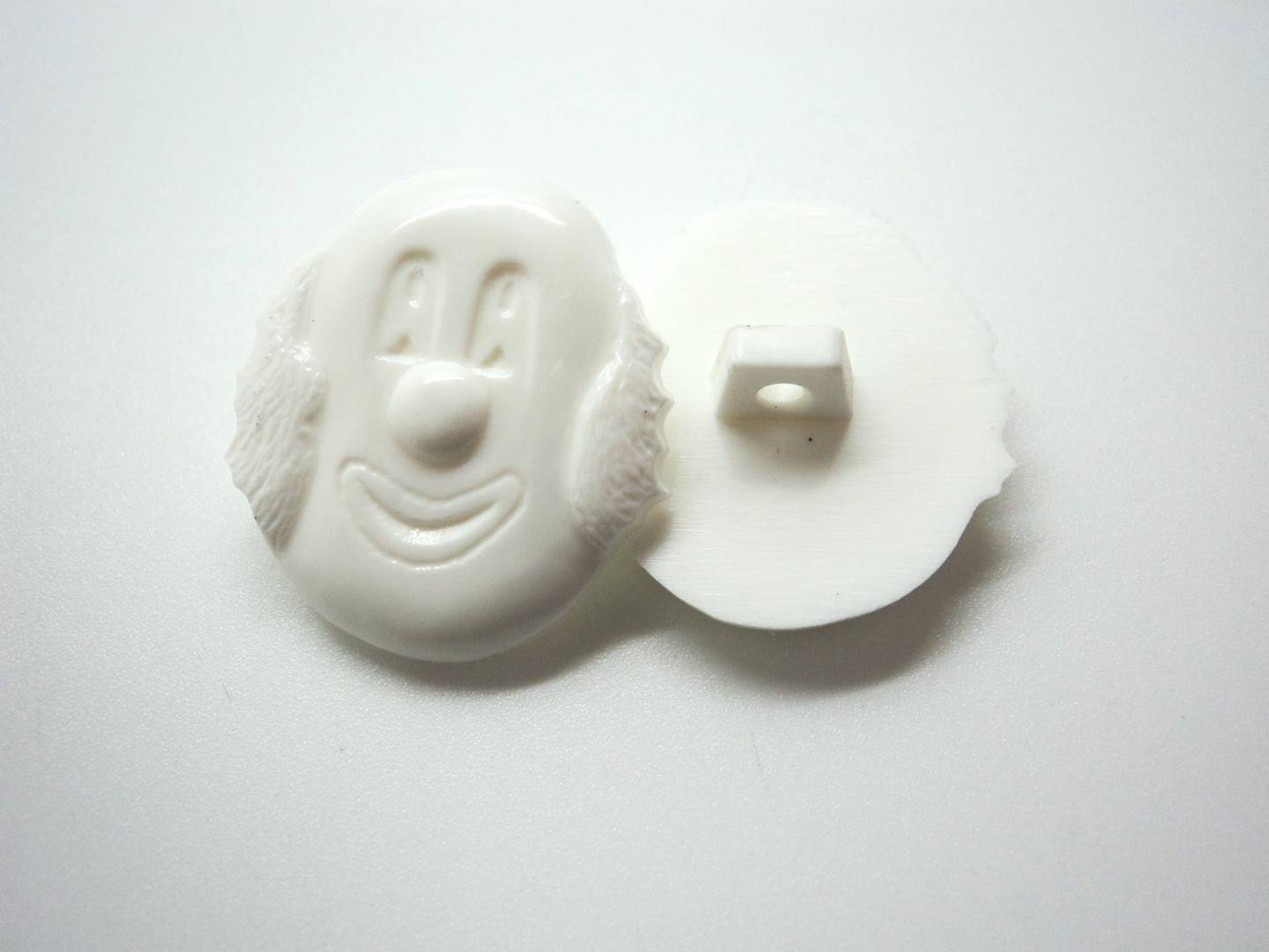 B1010 Clown Large Shanked Italian Novelty Buttons 25mm