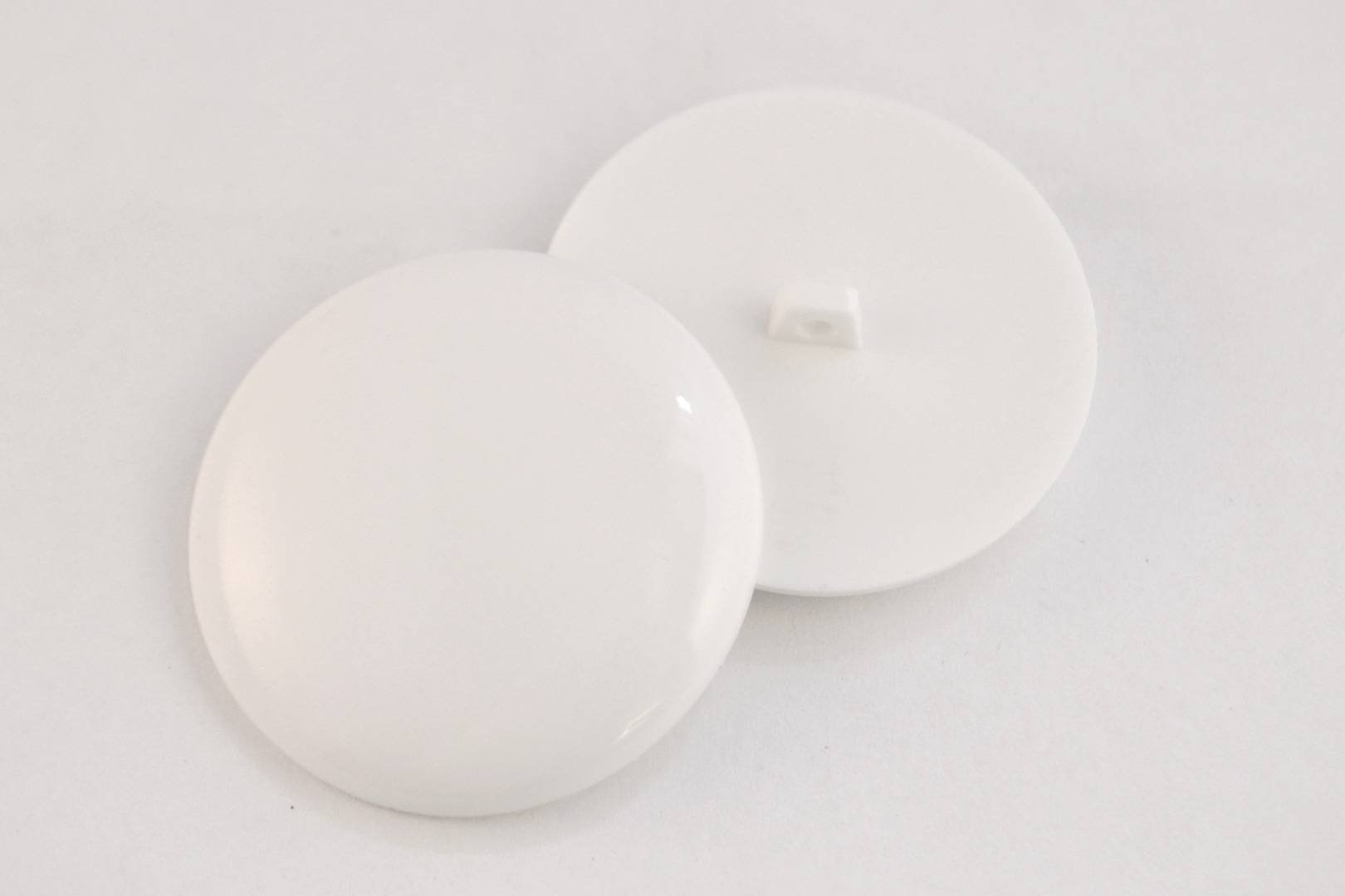 B1 Huge Large Smooth Shank Plastic Italian Buttons 44mm