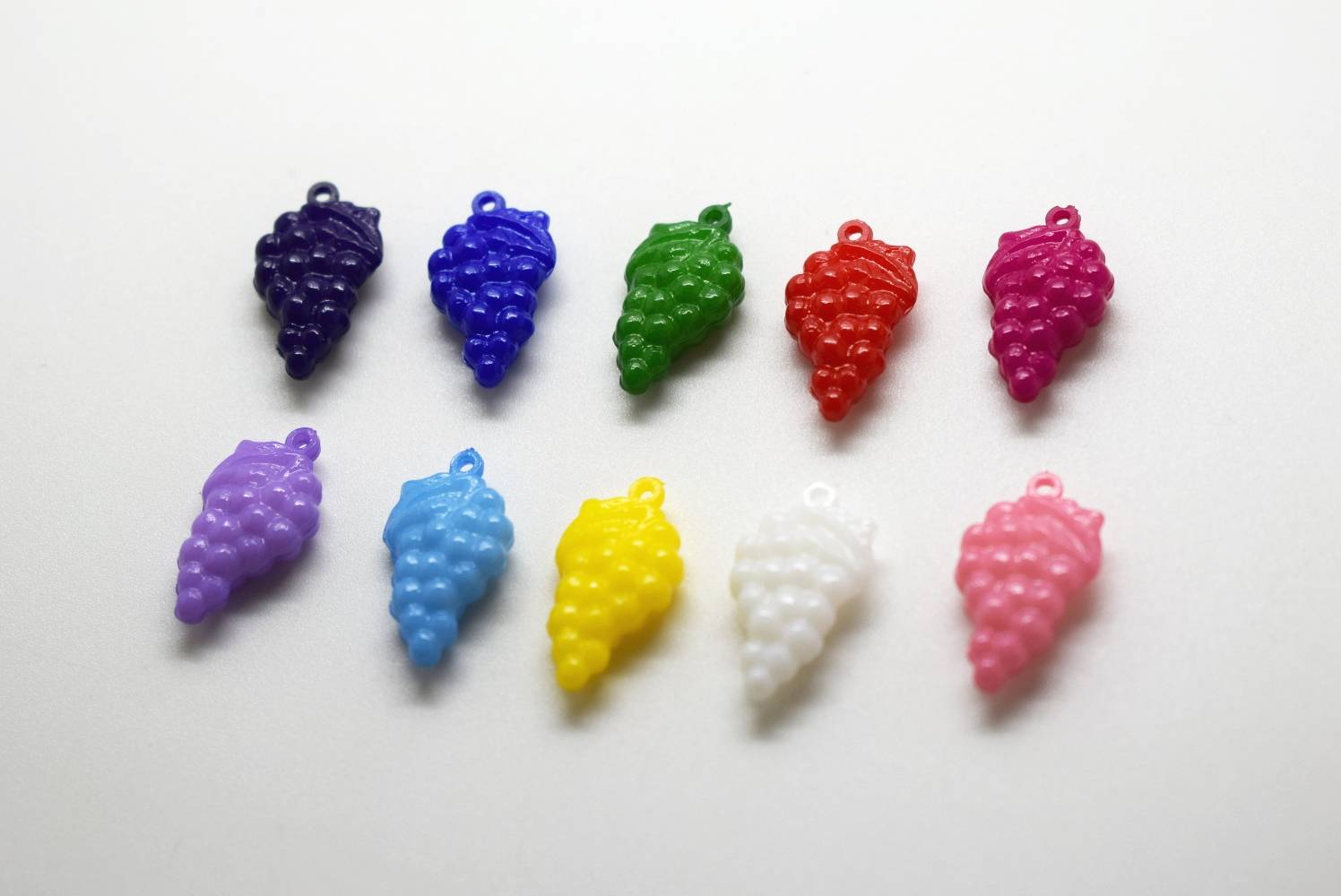 CB02 Grapes Holed Italian Bead Crafts 18mm