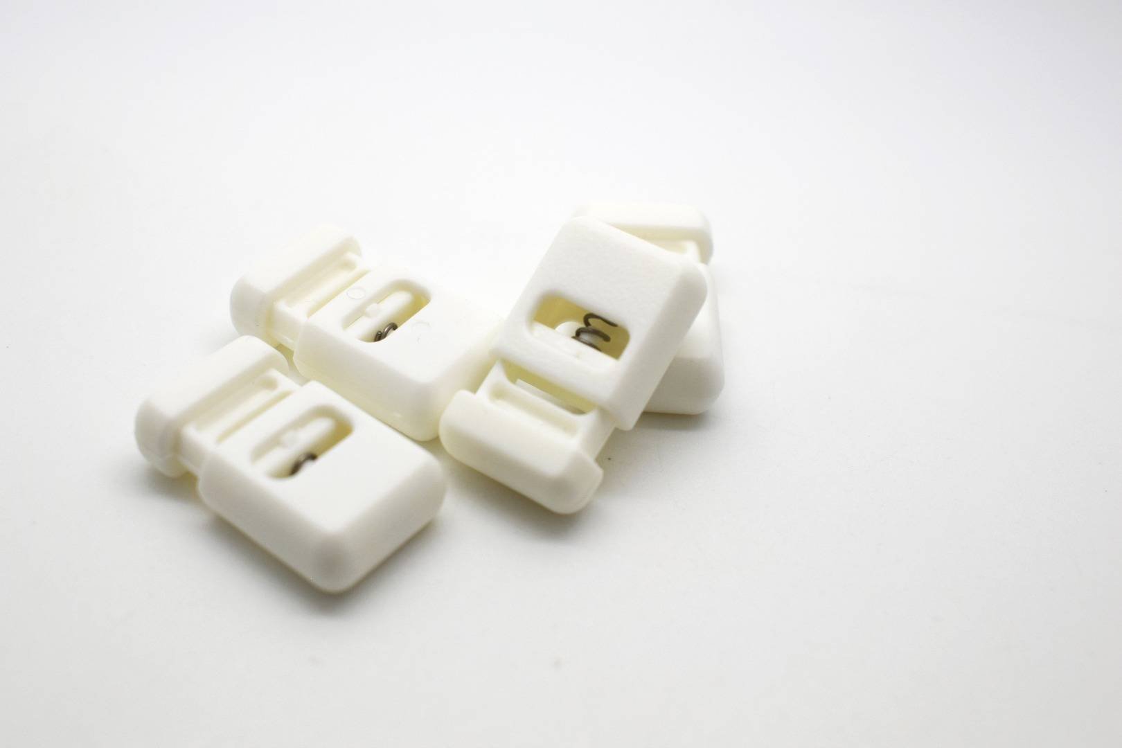 M56 - Plastic - White