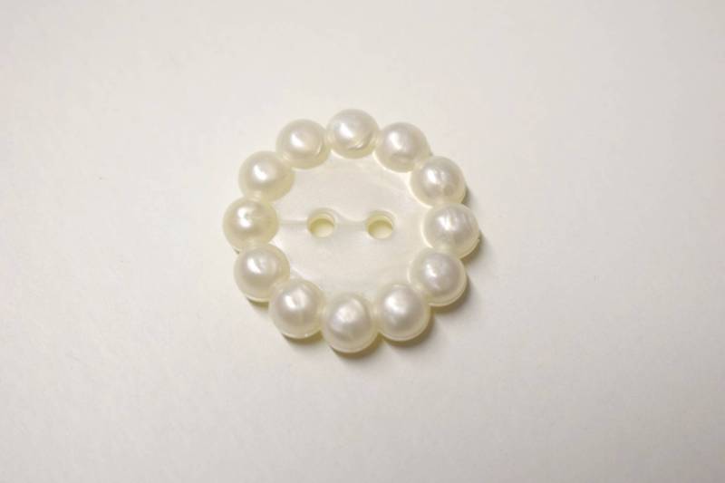 B975pe Flower Bubble Edge Pearl Plastic Italian Buttons 18mm