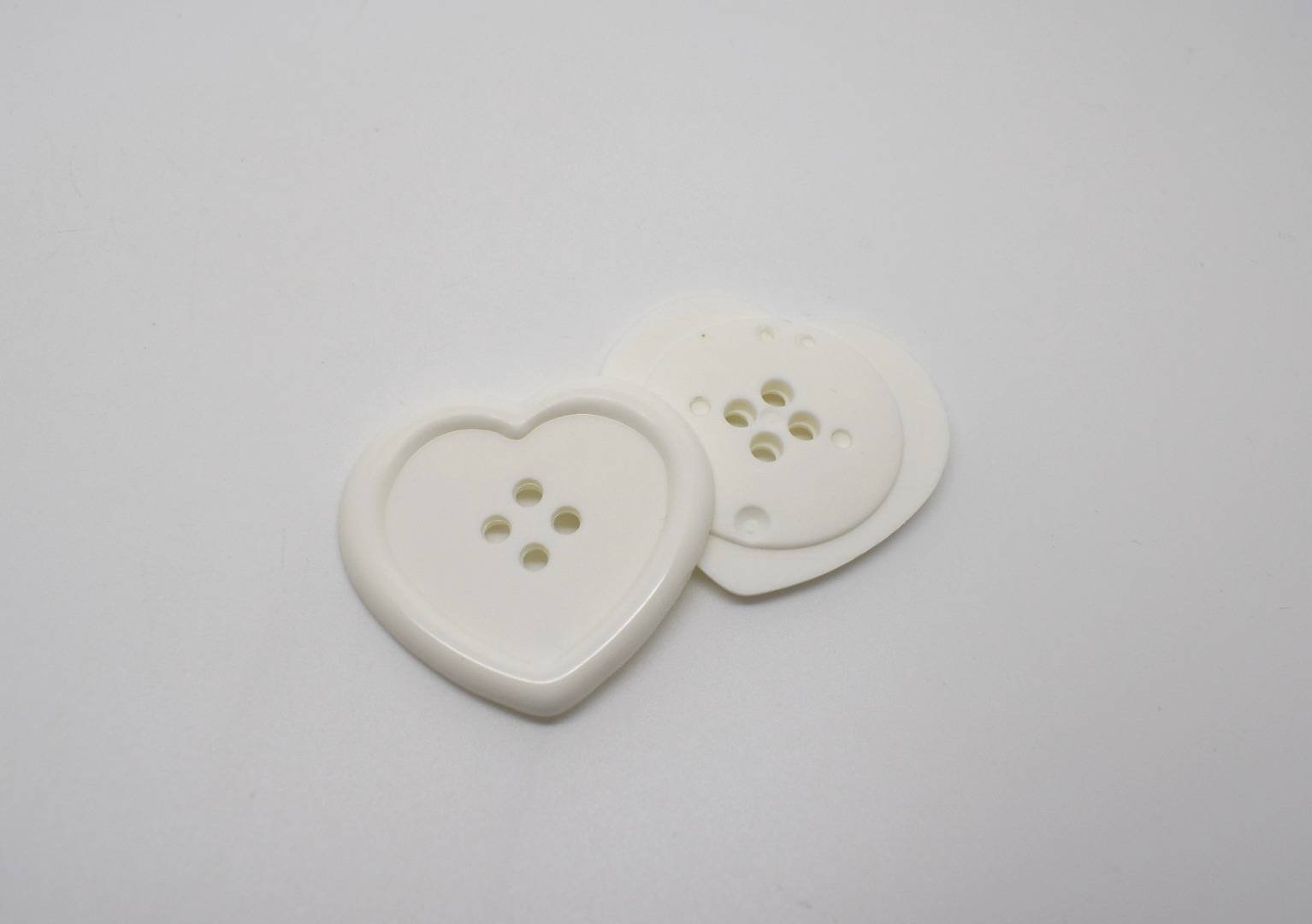 F566 Heart Flat Large 4 Holes Italian Novelty Buttons 23mm