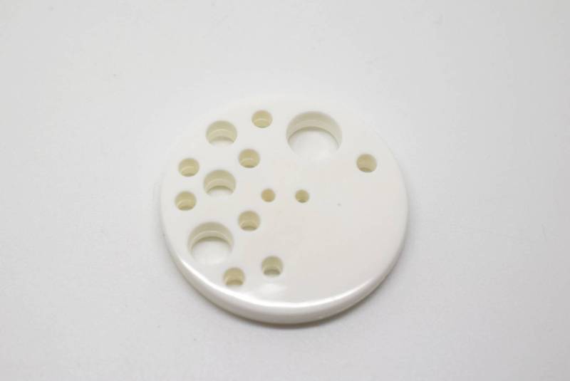 LB6672 Multi-Holes Solid Plastic Italian Buttons 29mm