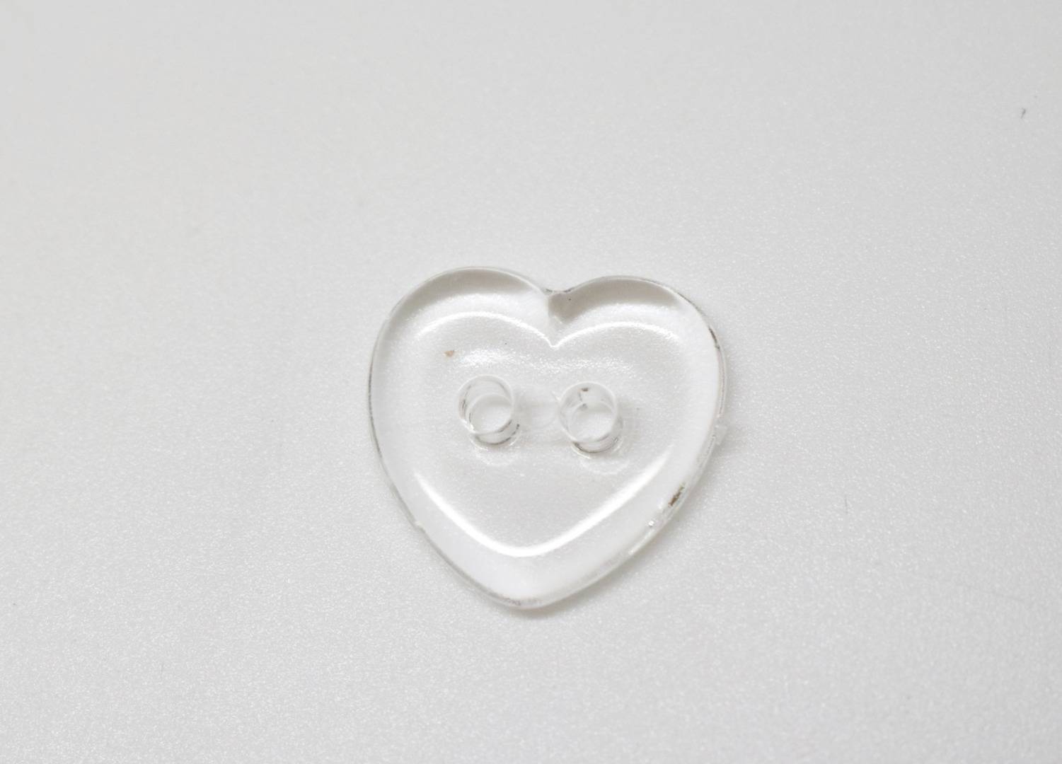 C1161cl Clear Heart Shiny Plastic Italian Buttons 15mm