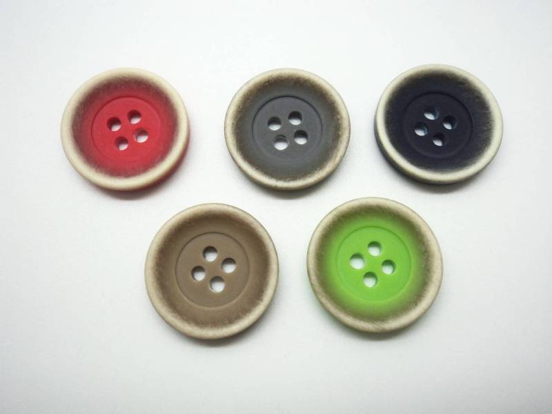 GF4578 Special Colour Resin Polyester Italian Buttons 20mm