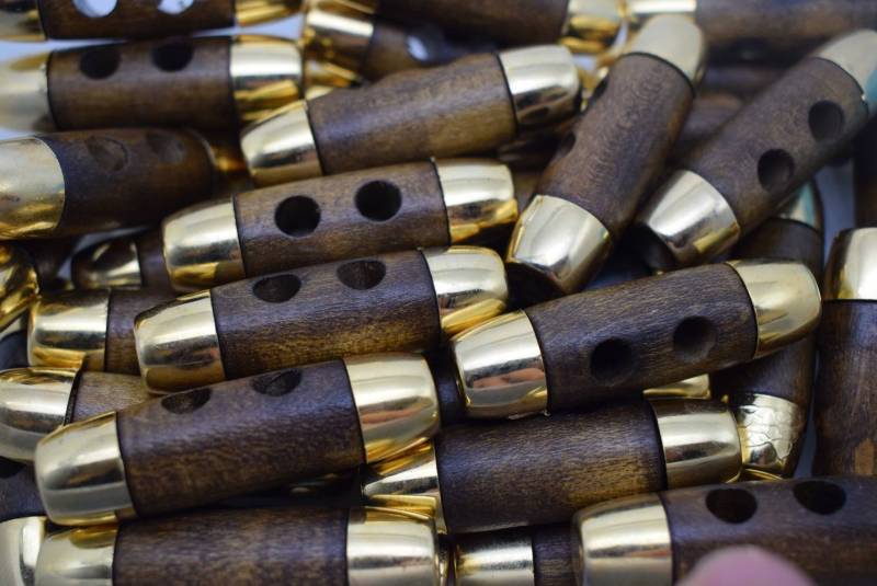W91/0 Metal Colour Tap Real Beech Wood Special Toggles