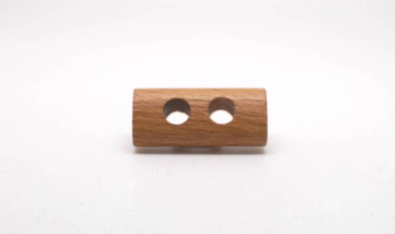 W83 Thick Flat Beech Wood Italian Toggles