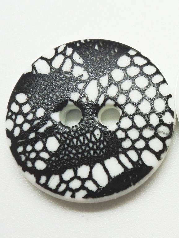 LB986 Lace Black Cream Screen-Printed Plastic Italian Buttons