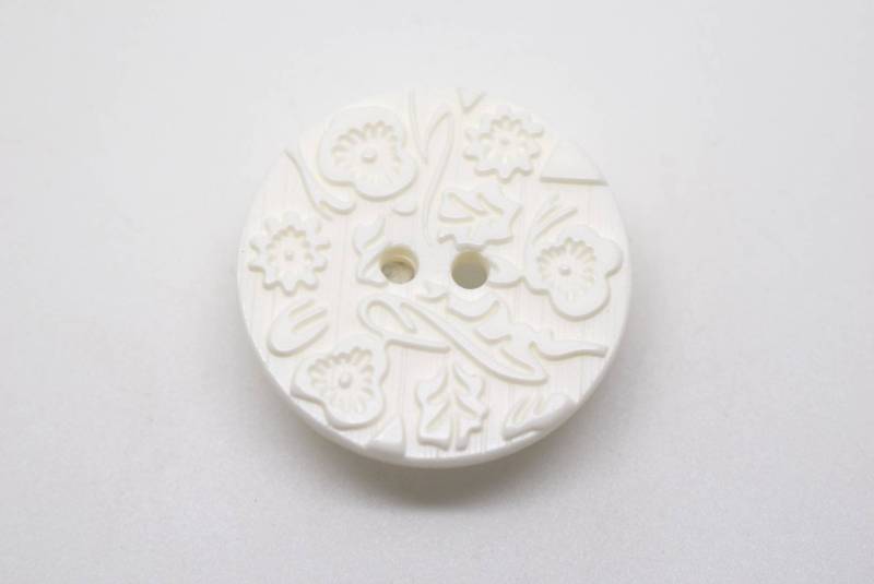 B1154 Flower Italian Buttons 34mm