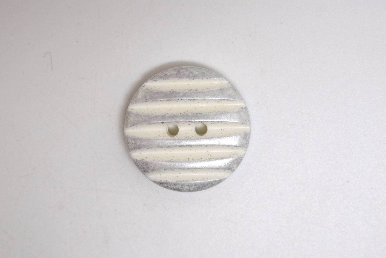 B1340 Stripes Italian Buttons