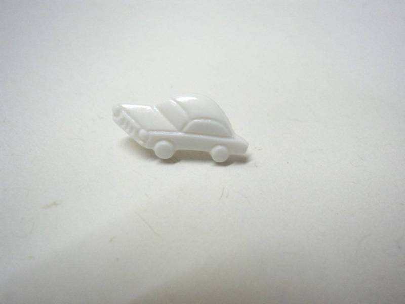 G489 Car Shanked Italian Baby Novelty Buttons 18mm