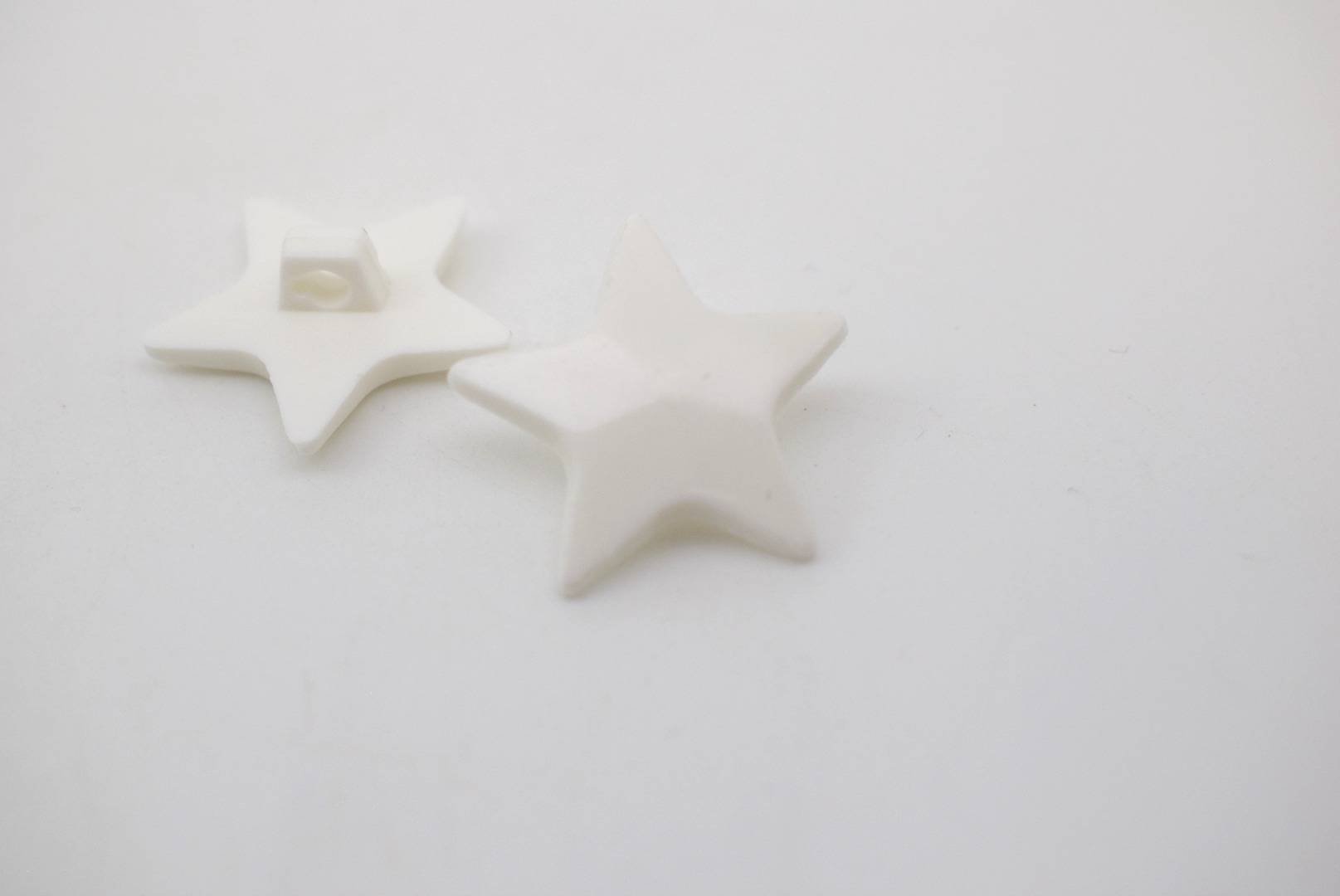 G434 Star Italian Buttons 14mm