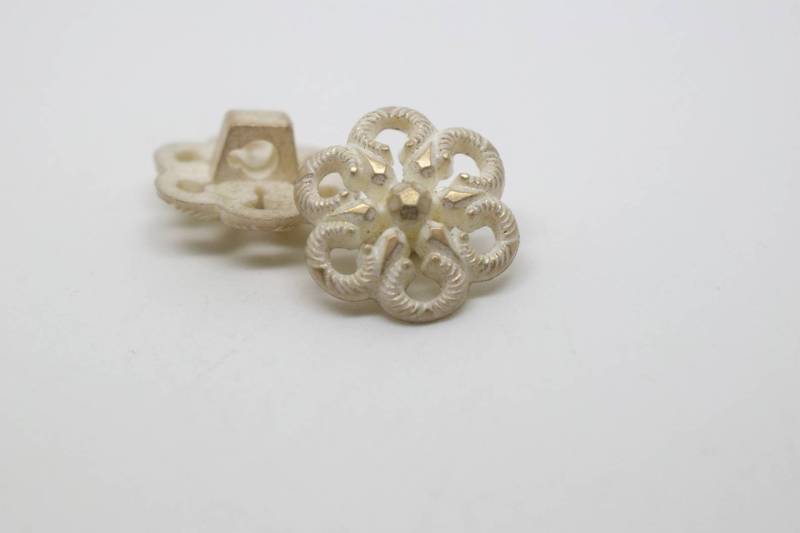B53 FIligree Italian Buttons 15mm