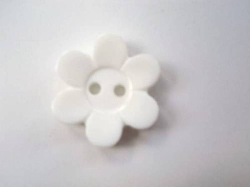 B162 Flower Italian Buttons 18mm