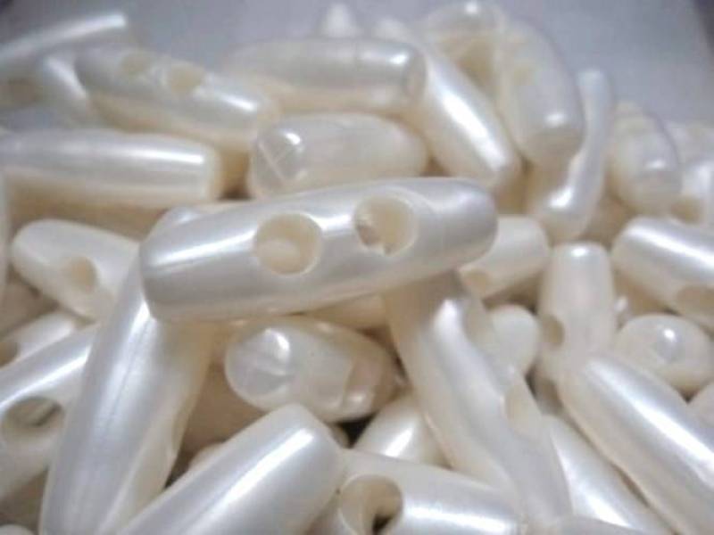 B543pe Tube Plastic Italian Toggles 30mm