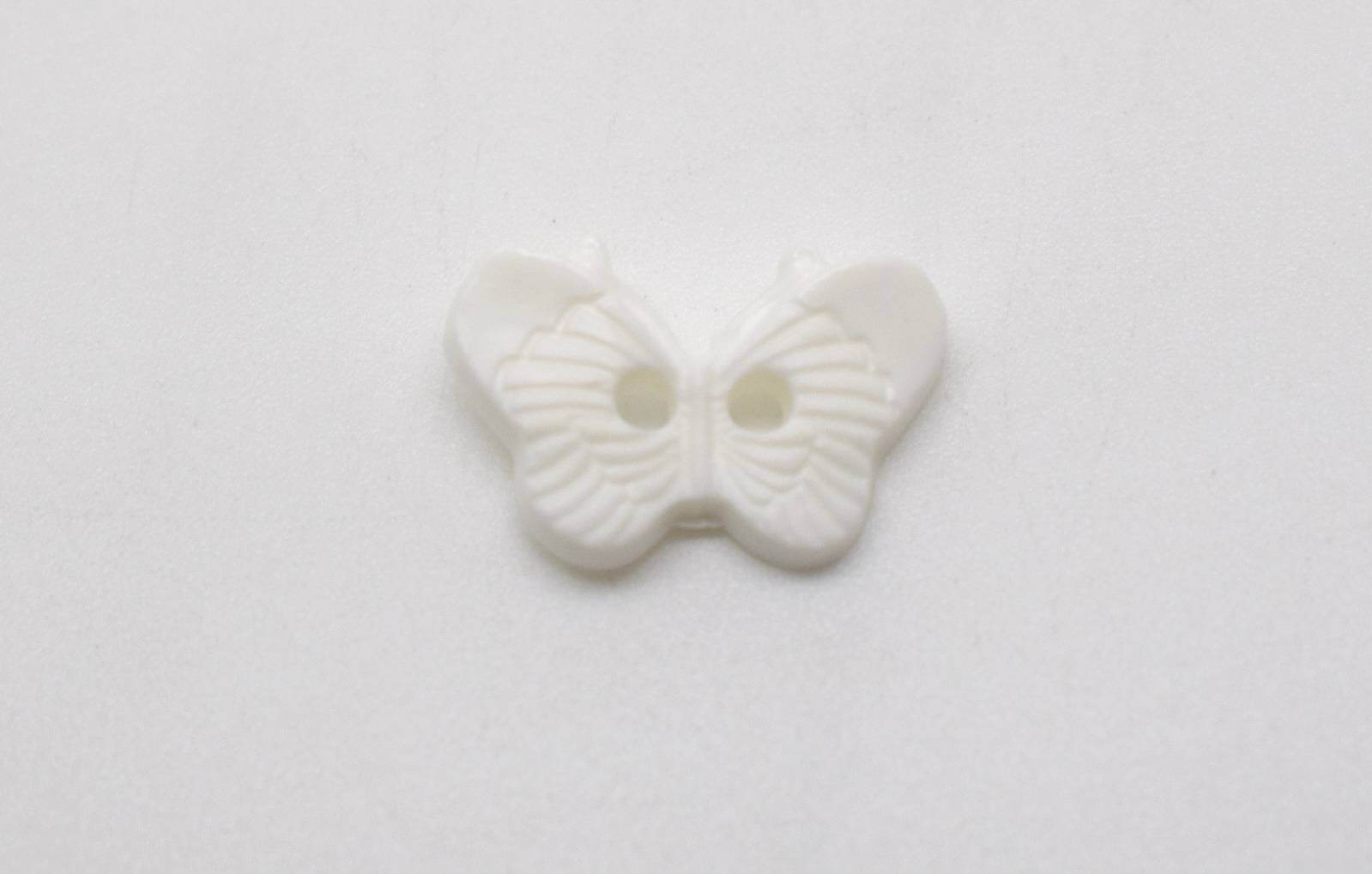 F278 Butterfly Plastic Italian Buttons 18mm