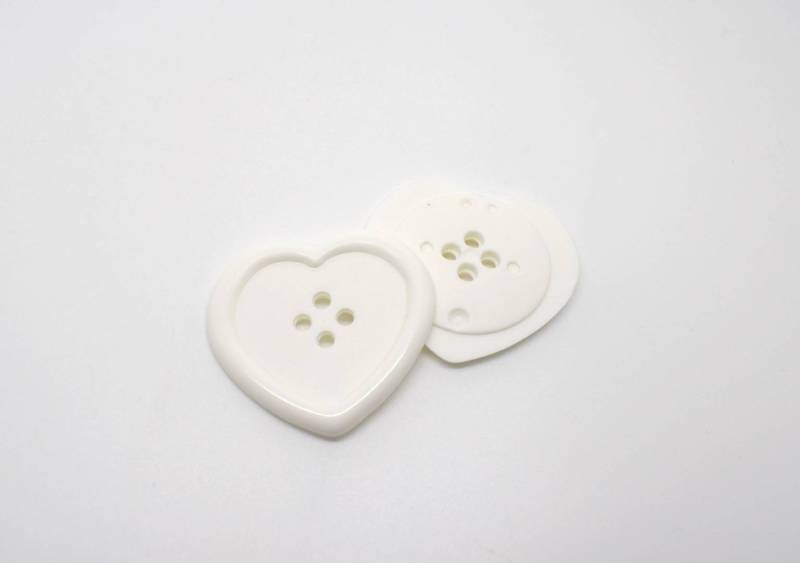 F566 Heart Flat Large 4 Holes Italian Novelty Buttons 34mm