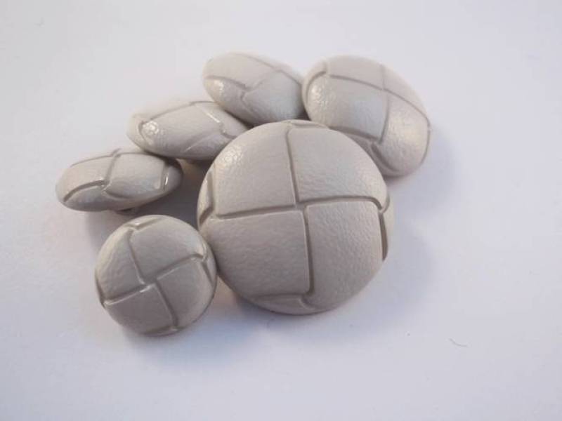 B63 Football Domed Plastic Italian Buttons 20mm