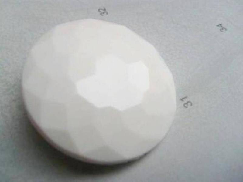 B225 Diamond Effect Plastic Italian Buttons 38mm