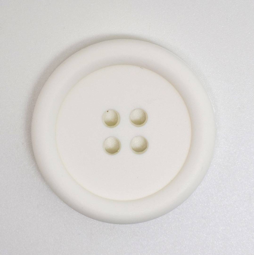 B643 Large Classic Edge Matte Plastic Italian Buttons 38mm