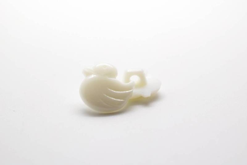 C2183 Duck Shanked Italian Baby Italian Buttons 15mm