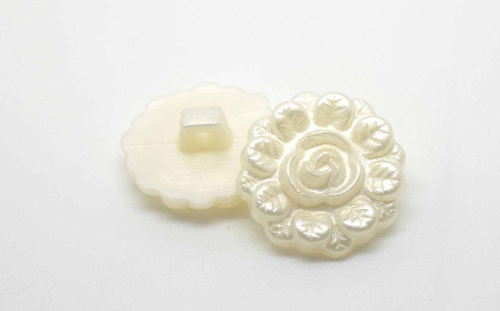 B168 Pearled Rose Floral Design Plastic Italian Buttons 21mm