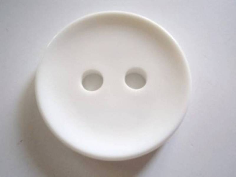 B670 Large Flat Shiny Plastic Italian Buttons 34mm