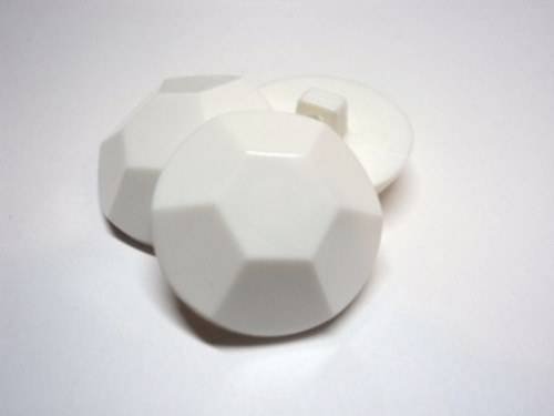 B942 Large Diamond Effect Shiny Plastic Italian Buttons 30mm