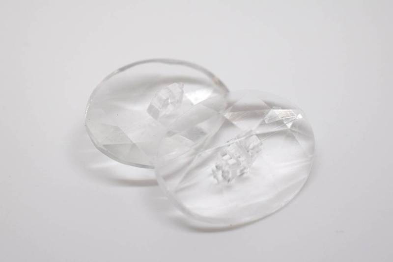B893cl Very Large Oval Diamond Effect Clear Plastic Italian Buttons 32mm