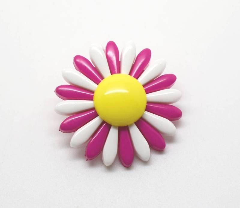 LB5689 Big Special Flower Shaped Shiny Plastic Italian Buttons 30mm