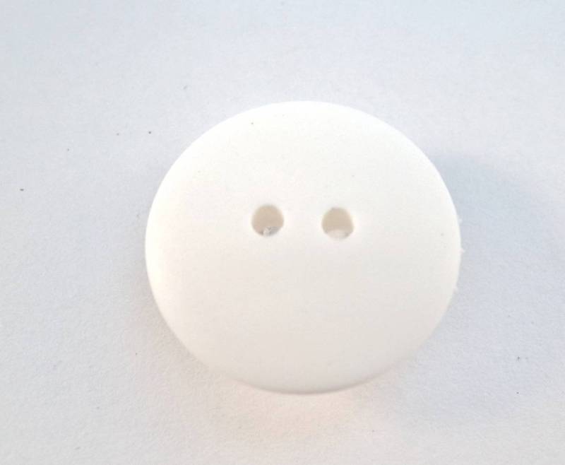 B68 Smooth Matte Colored Plastic Italian Buttons 23mm