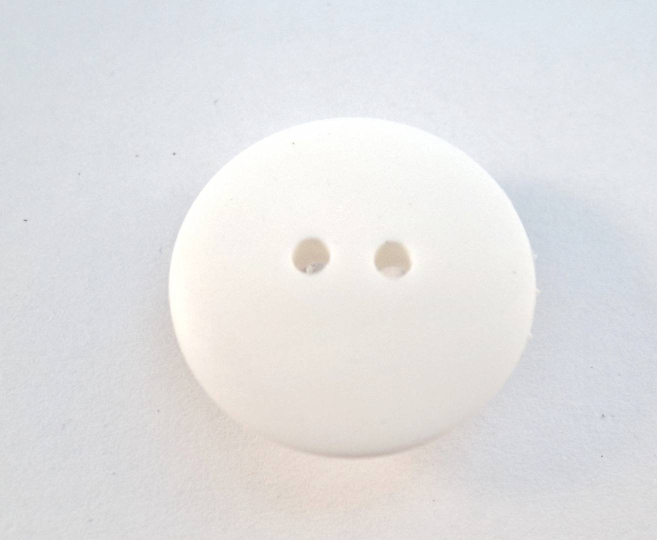 B68 Smooth Matte Colored Plastic Italian Buttons 15mm