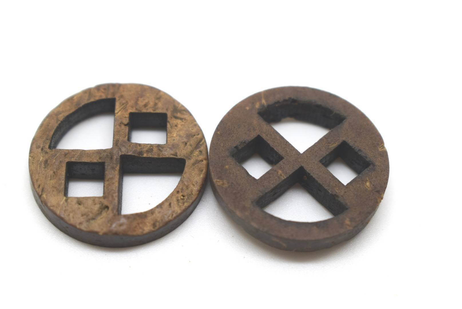 FC1922 Special Shaped Real Coconut Shell Italian Toggles Buttons