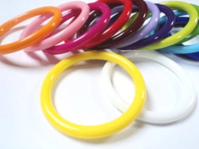 A100 Large Ring Plastic Italian Made Rings 50mm