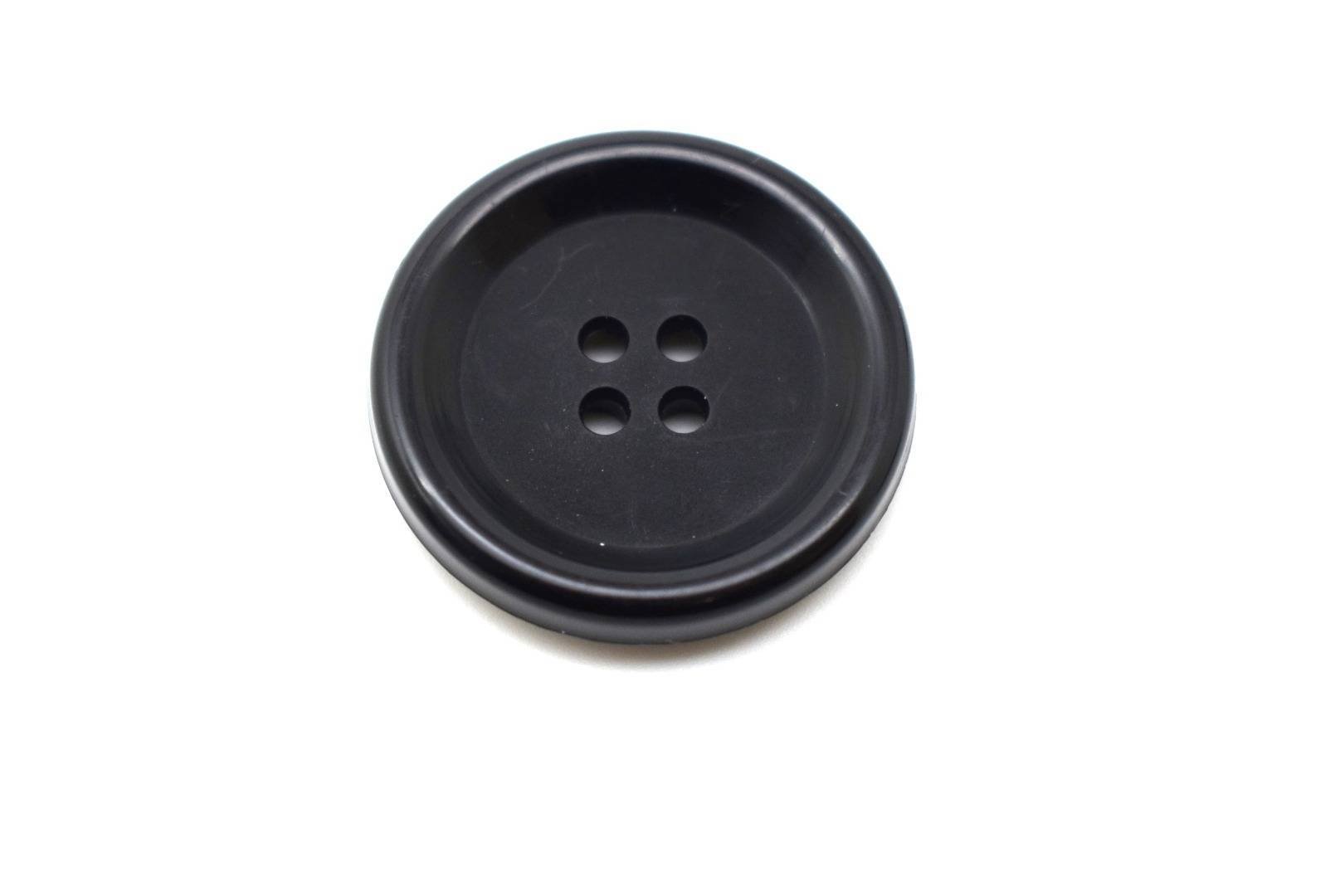 B530 Shiny Edge Black Centre Matte Plastic Italian Buttons