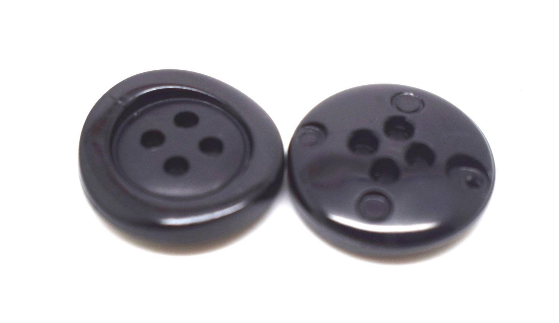 B327 Special Shiny Edge Matte Centre Plastic Italian Butttons