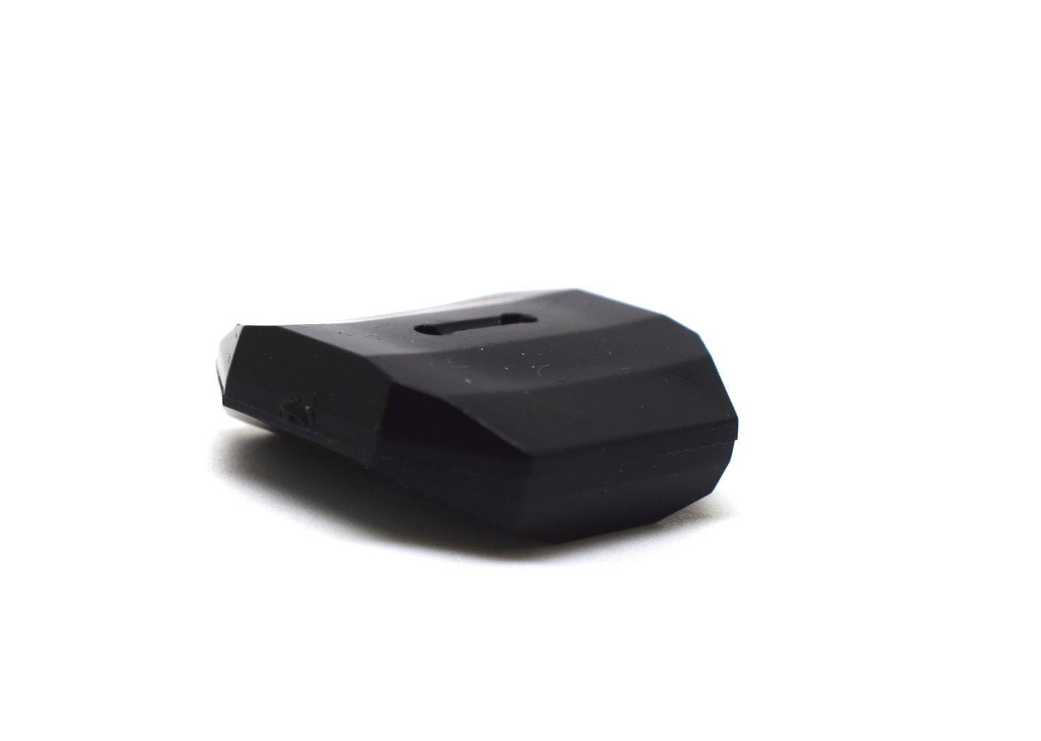 B864 - Plastic -25mm - Black