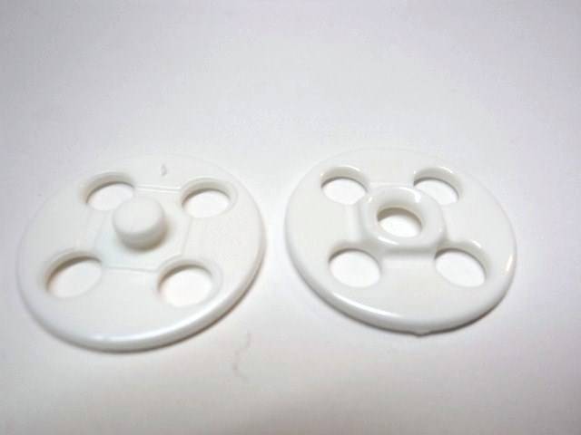 LB6685 Sewing Press Stud Shiny Plastic Italian Buttons 23mm